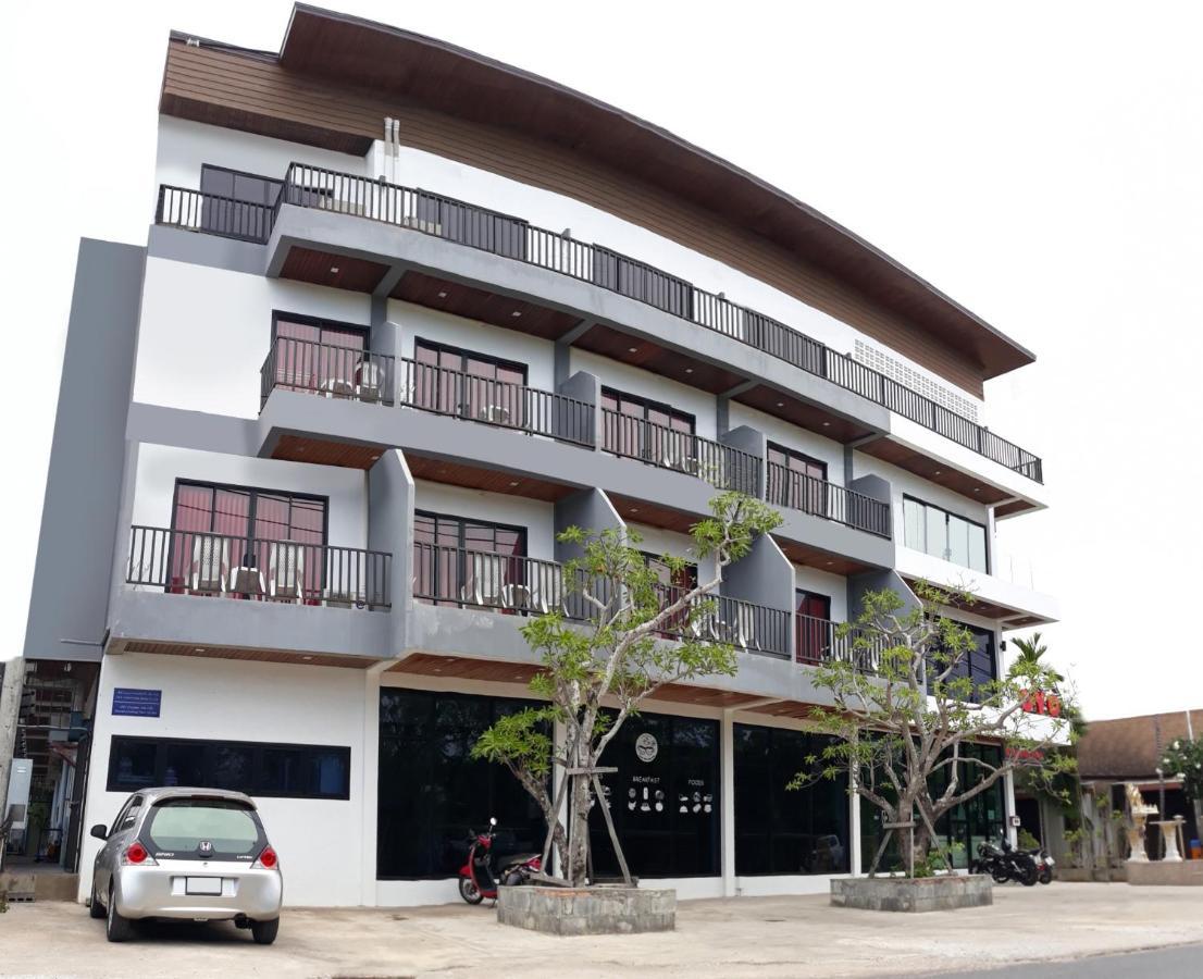 Hotel Oyo 854 Baan Phuchalong Phuket Exterior foto